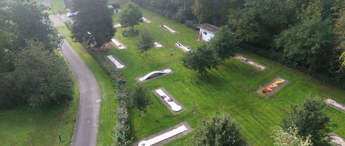 Hinterer Minigolfplatz